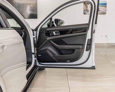 2019 Porsche Panamera Base