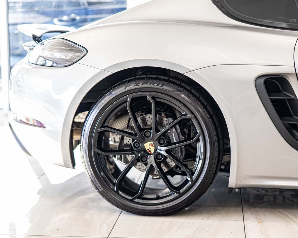 2024 Porsche 718 Cayman Base