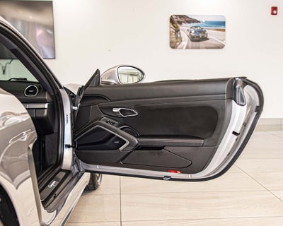 2024 Porsche 718 Cayman Base