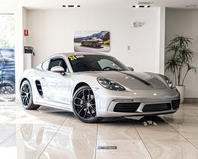 2024 Porsche 718 Cayman Base