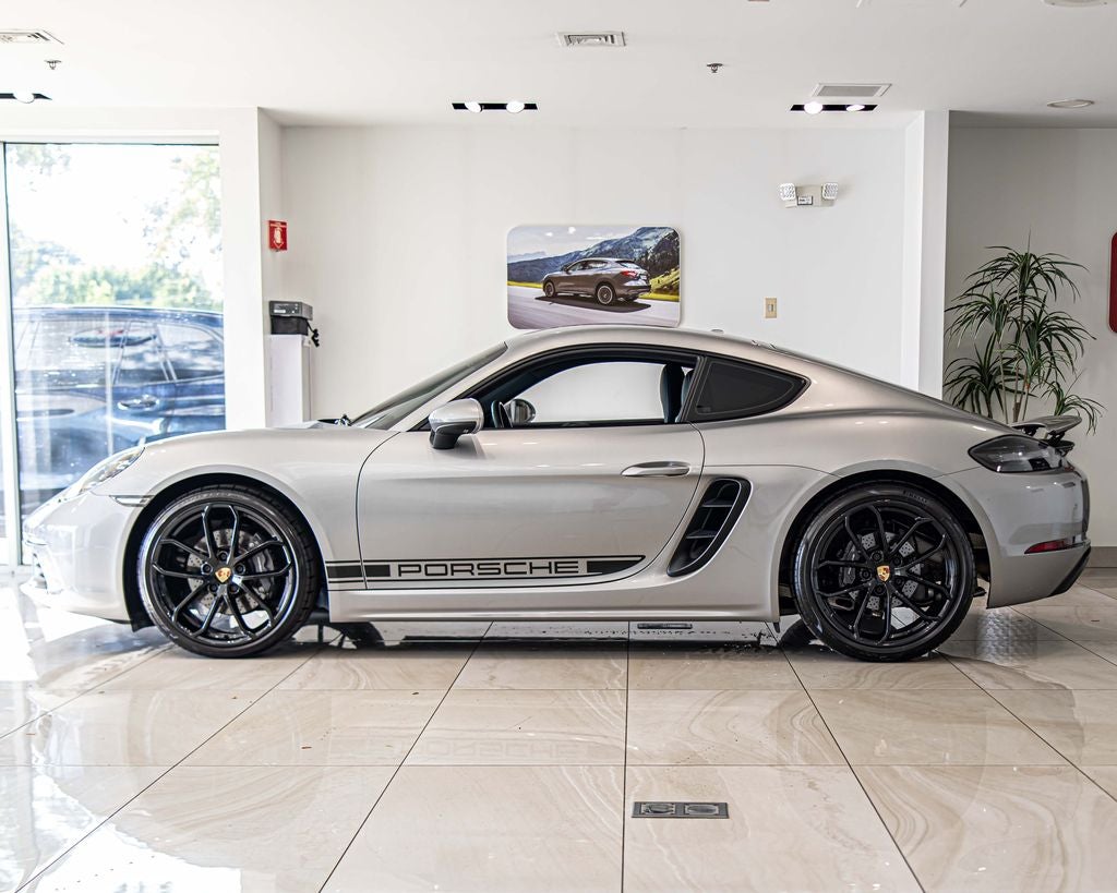 2024 Porsche 718 Cayman Base