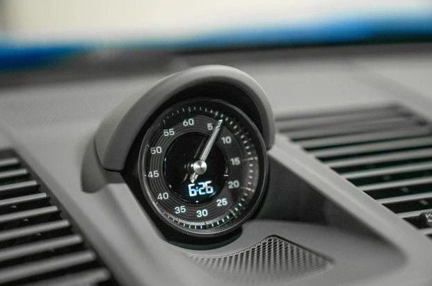 2025 Porsche 911 Carrera