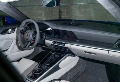 2025 Porsche 911 Carrera