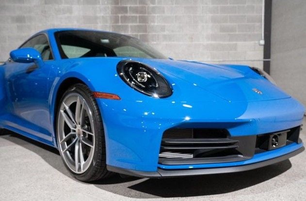 2025 Porsche 911 Carrera