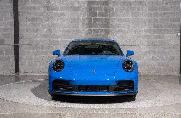 2025 Porsche 911 Carrera