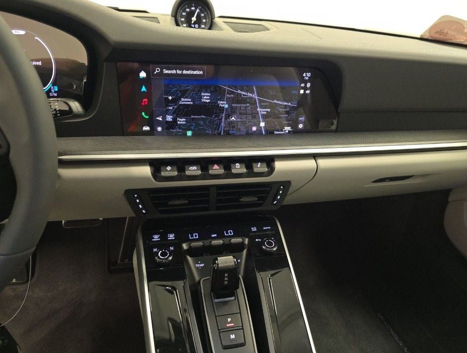 2025 Porsche 911 Carrera