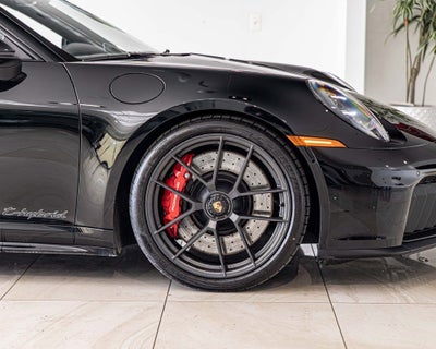 2026 Porsche 911 Carrera 4 GTS