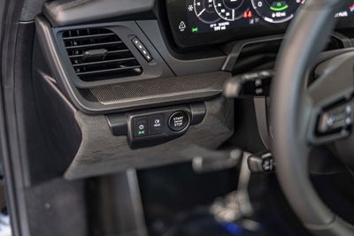 2026 Porsche 911 Carrera 4 GTS