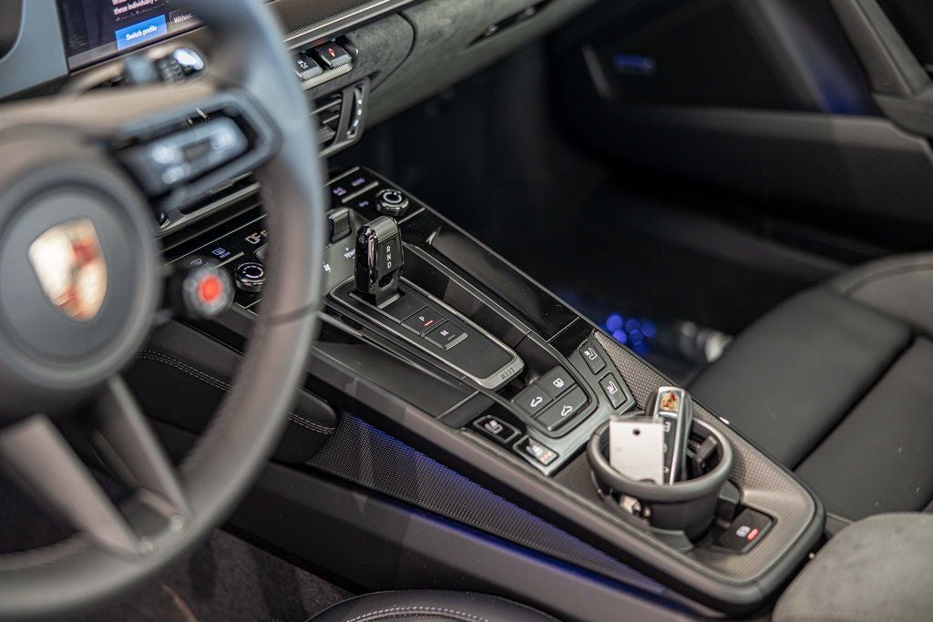 2026 Porsche 911 Carrera 4 GTS