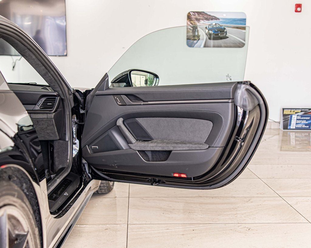 2026 Porsche 911 Carrera 4 GTS