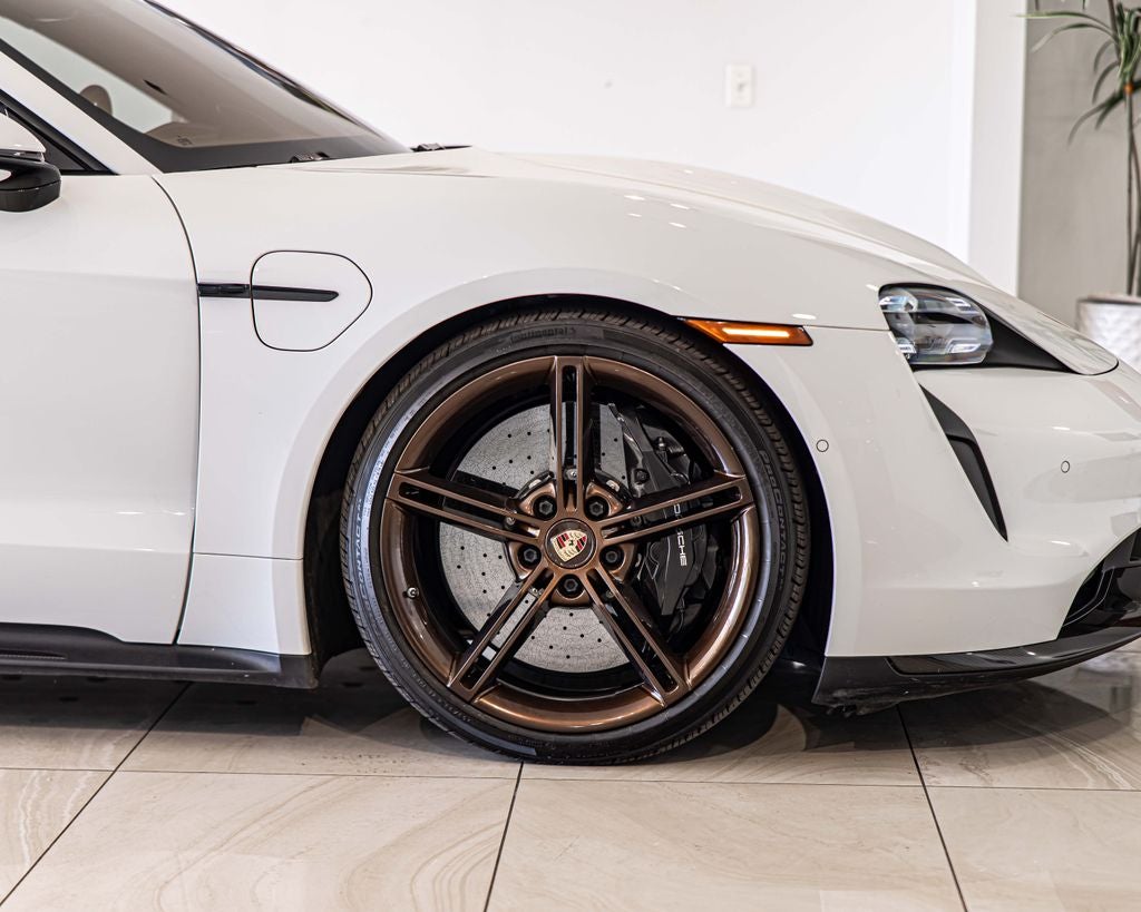 2020 Porsche Taycan Turbo S