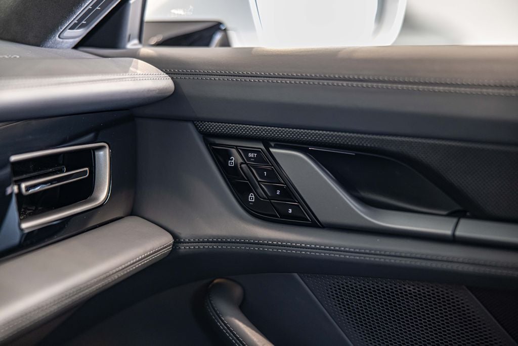 2020 Porsche Taycan Turbo S
