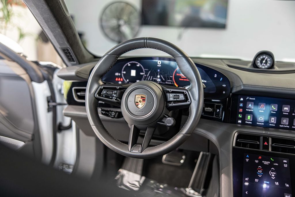2020 Porsche Taycan Turbo S