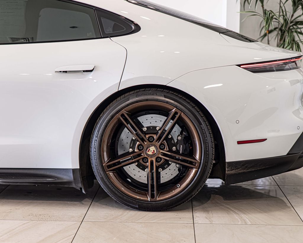2020 Porsche Taycan Turbo S