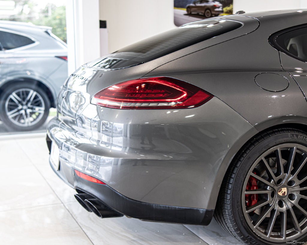 2015 Porsche Panamera GTS