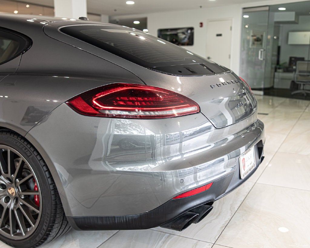 2015 Porsche Panamera GTS