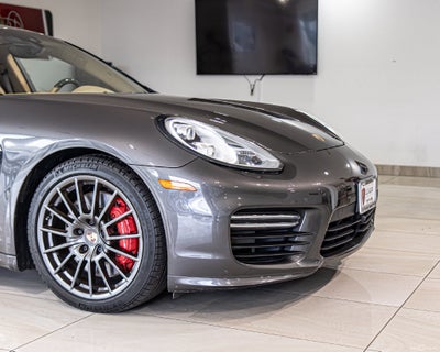 2015 Porsche Panamera GTS