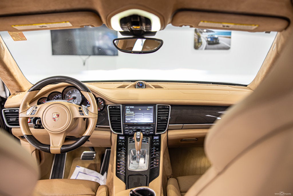 2015 Porsche Panamera GTS