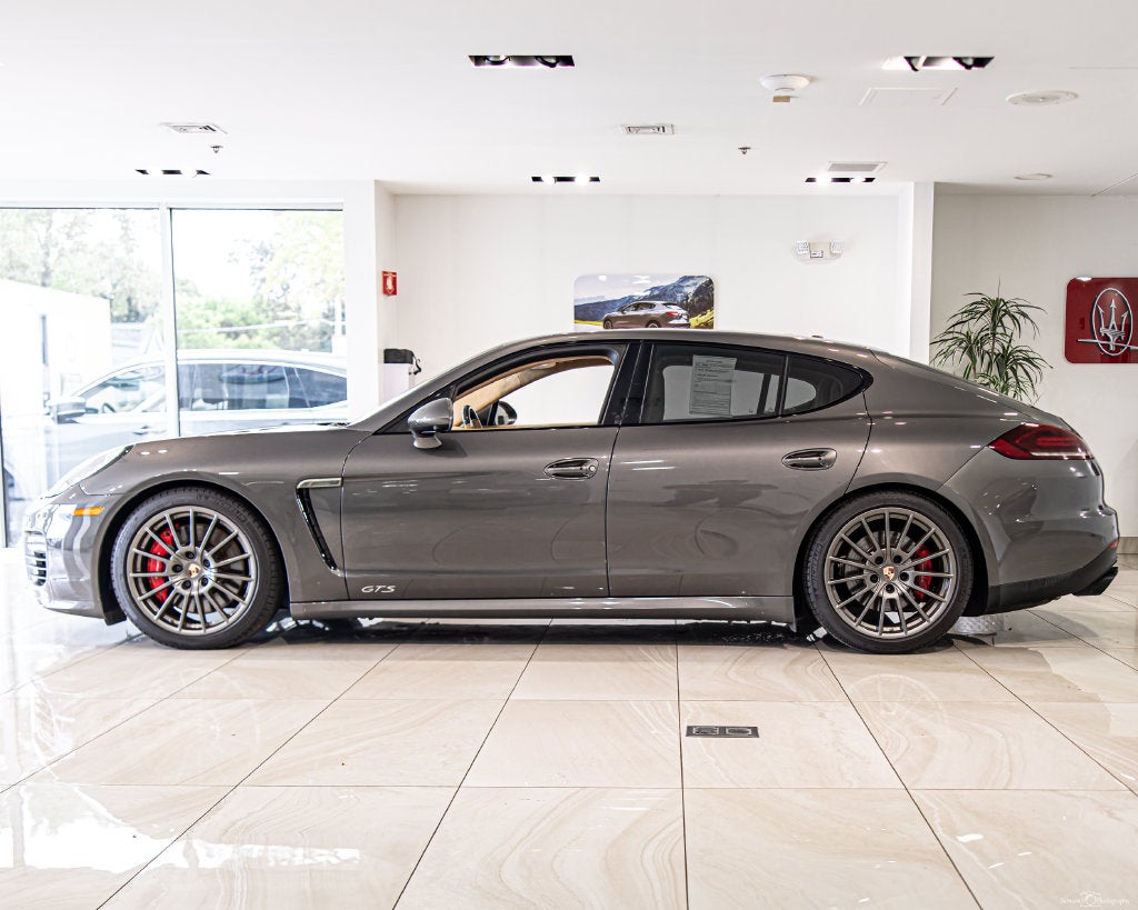 2015 Porsche Panamera GTS