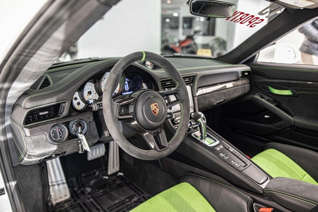 2019 Porsche 911 GT3 RS