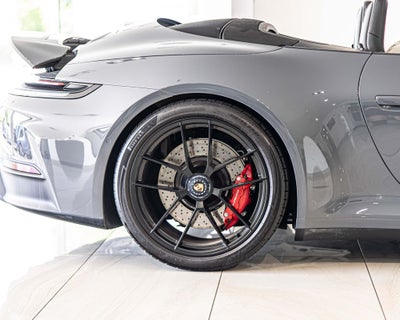 2025 Porsche 911 Carrera 4 GTS