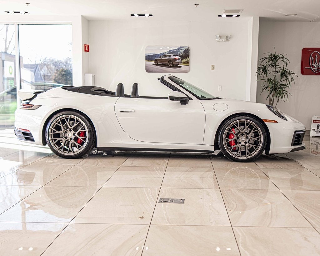 2022 Porsche 911 Carrera 4S