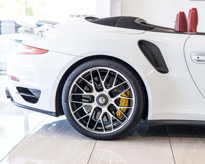 2016 Porsche 911 Turbo S