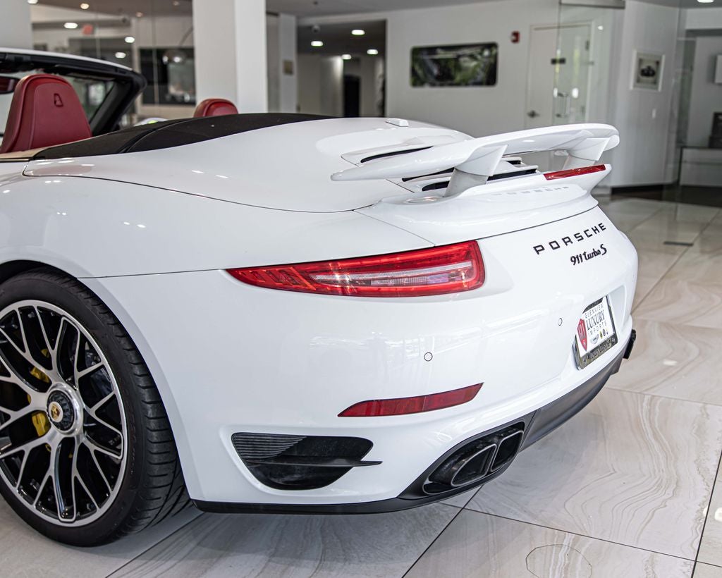 2016 Porsche 911 Turbo S