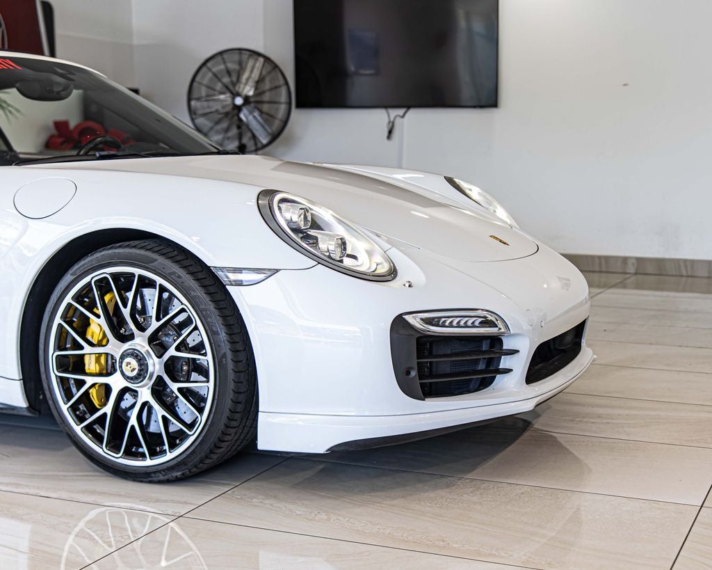 2016 Porsche 911 Turbo S