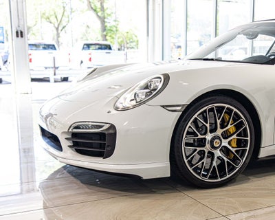 2016 Porsche 911 Turbo S