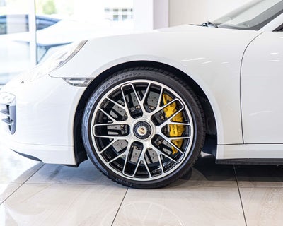 2016 Porsche 911 Turbo S