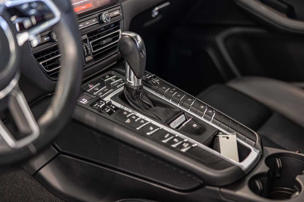 2021 Porsche Macan S