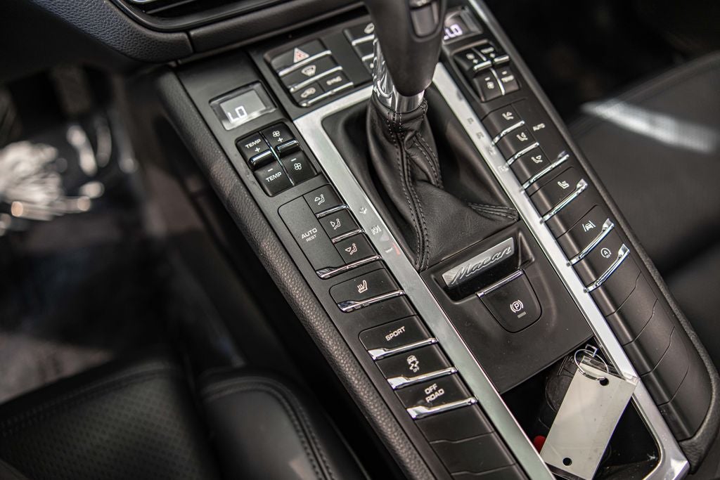 2021 Porsche Macan S