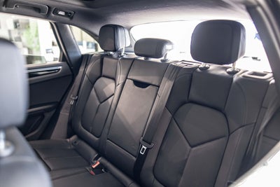 2021 Porsche Macan S