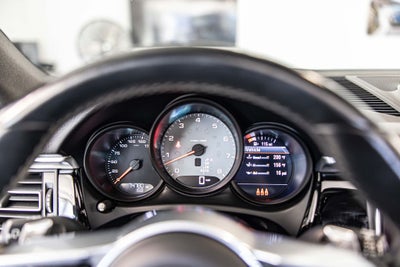 2021 Porsche Macan S