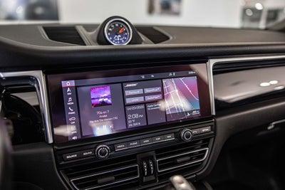 2021 Porsche Macan S