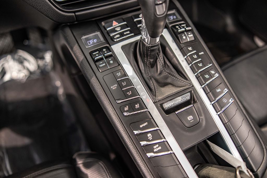 2021 Porsche Macan S
