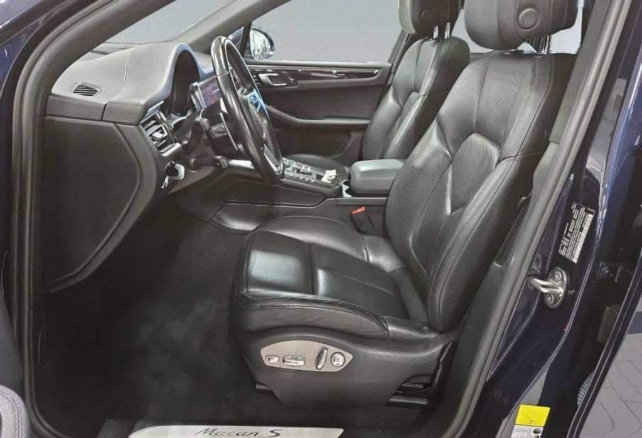 2021 Porsche Macan S