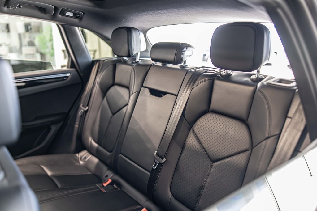 2021 Porsche Macan S