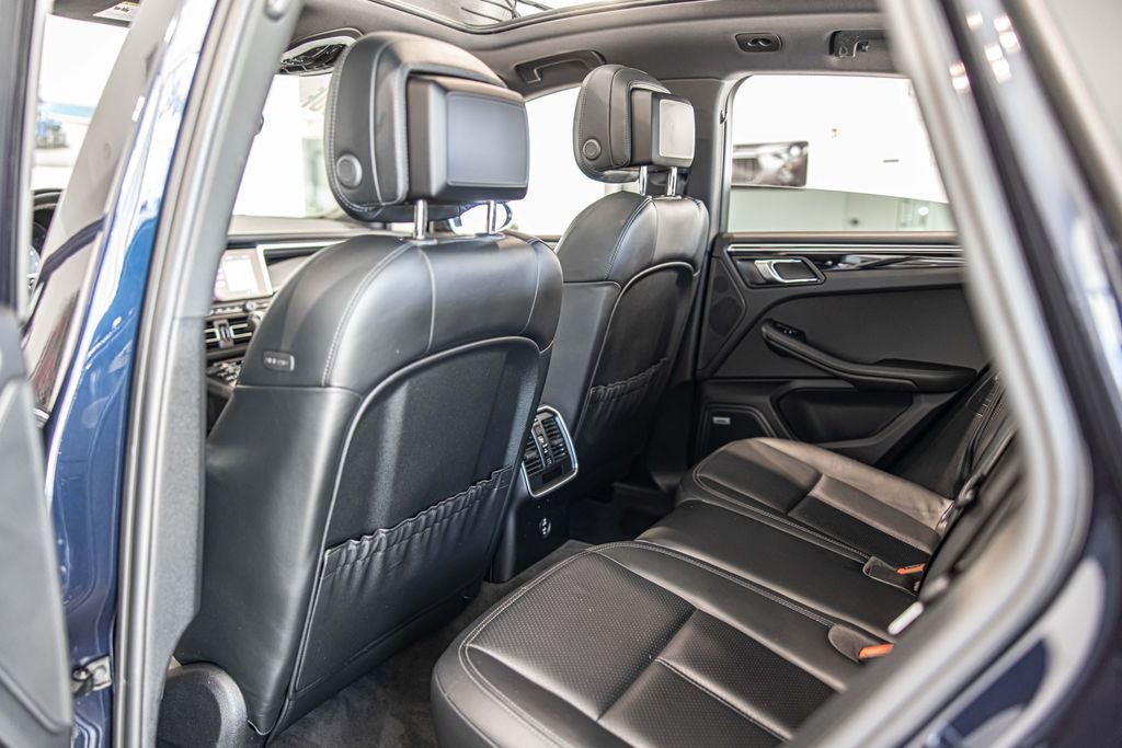 2021 Porsche Macan S