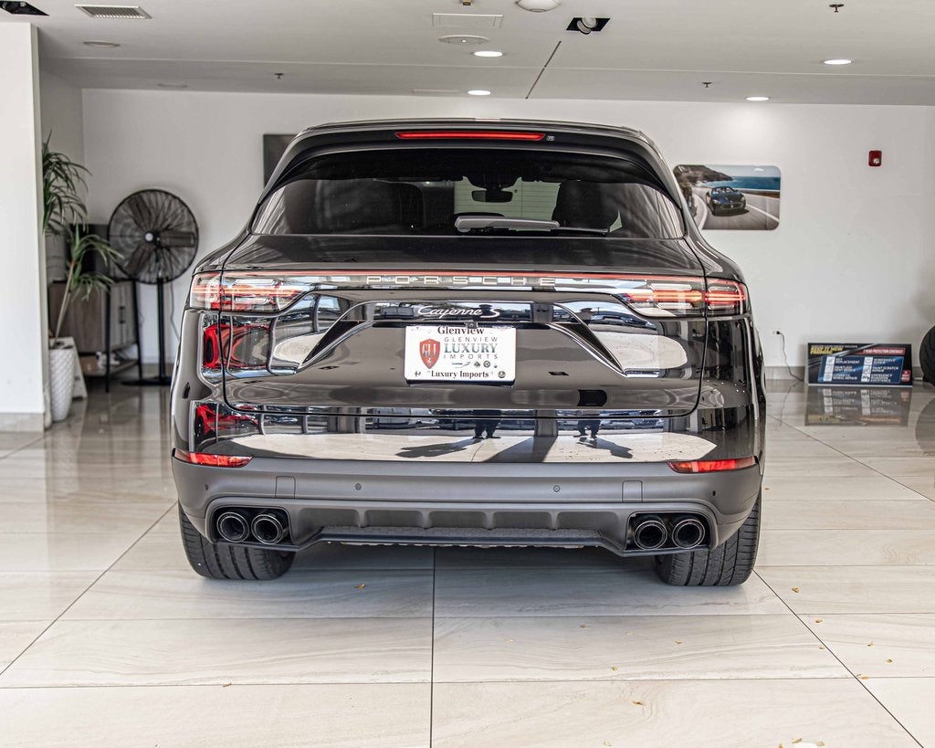 2022 Porsche Cayenne S Platinum Edition