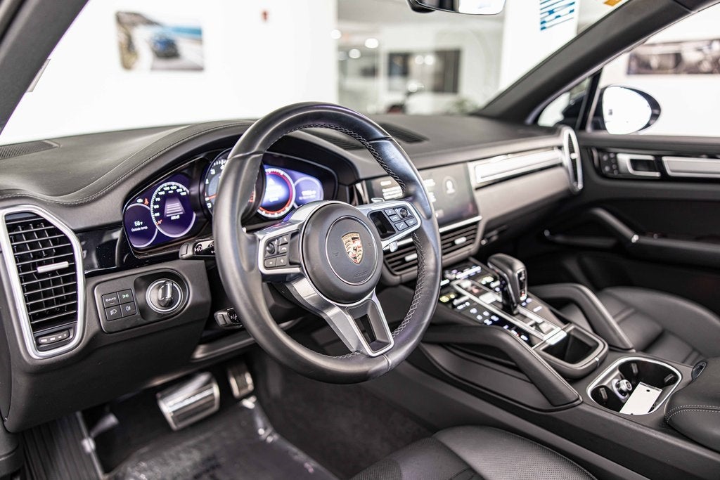 2022 Porsche Cayenne S Platinum Edition