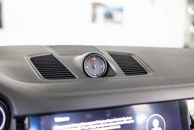 2022 Porsche Cayenne S Platinum Edition