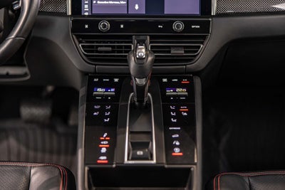 2023 Porsche Macan GTS