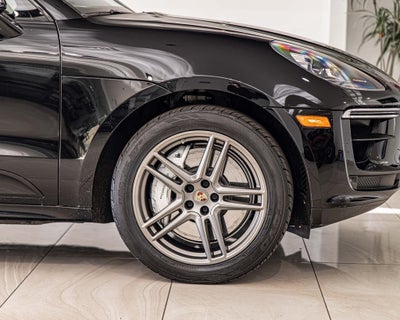 2021 Porsche Macan Turbo