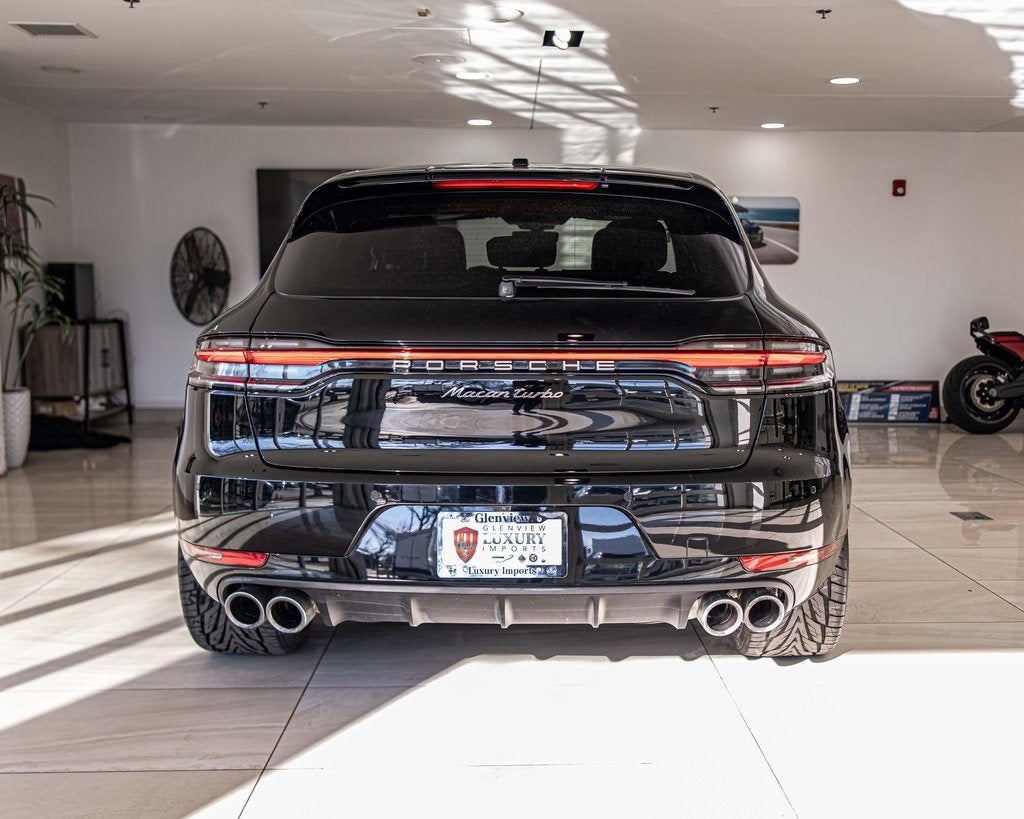 2021 Porsche Macan Turbo