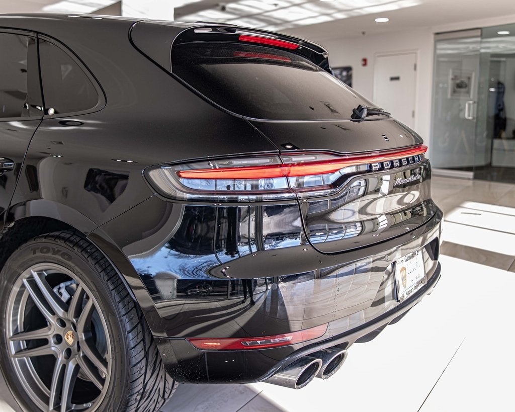 2021 Porsche Macan Turbo