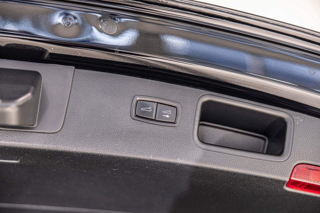 2021 Porsche Macan Turbo