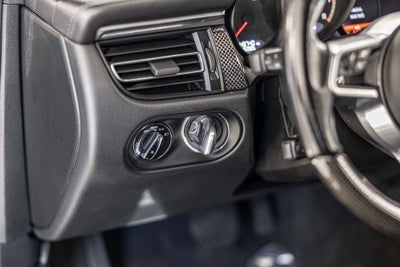 2021 Porsche Macan Turbo