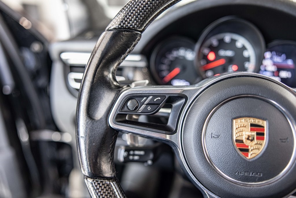 2021 Porsche Macan Turbo